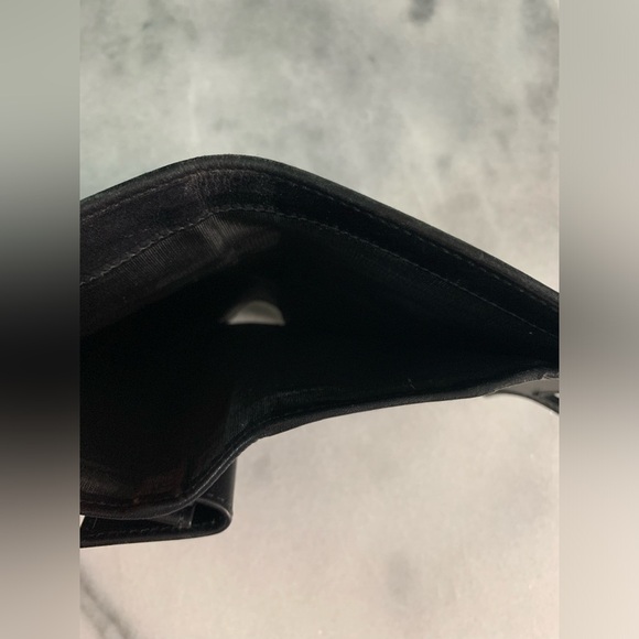 Vintage Salvatore Ferragamo Wanda Wallet - Picture 2 of 11